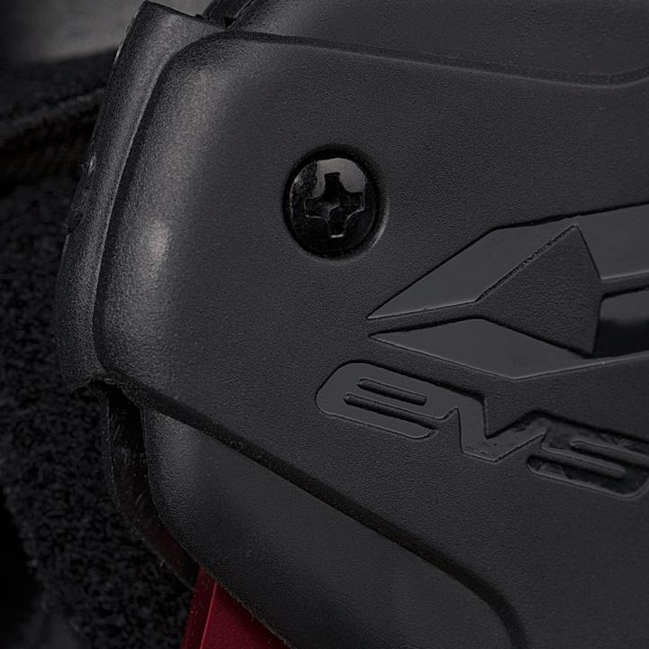 EVS Axis Sport Knee Braces Pair
