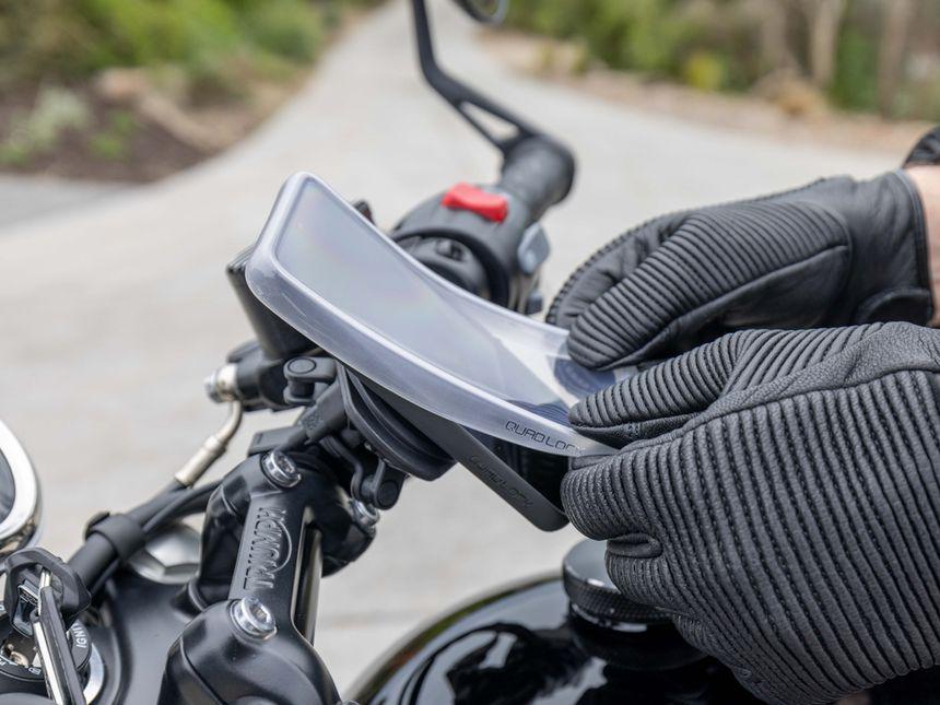 Quad Lock Poncho Fits Google Pixel 5
